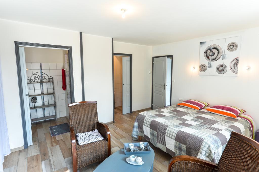 Domaine De Kervail Bed & Breakfast Quimperlé Rom bilde